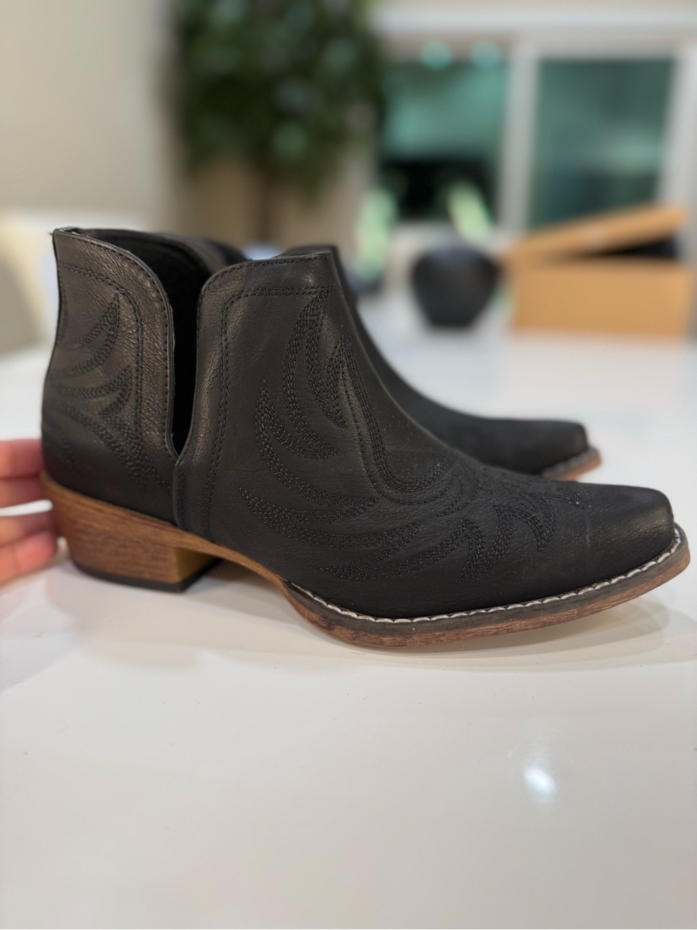 Roper Black Leather Western Ankle Boots